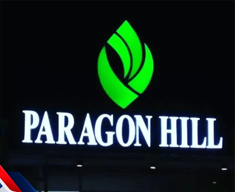 Signage Paragon Hill